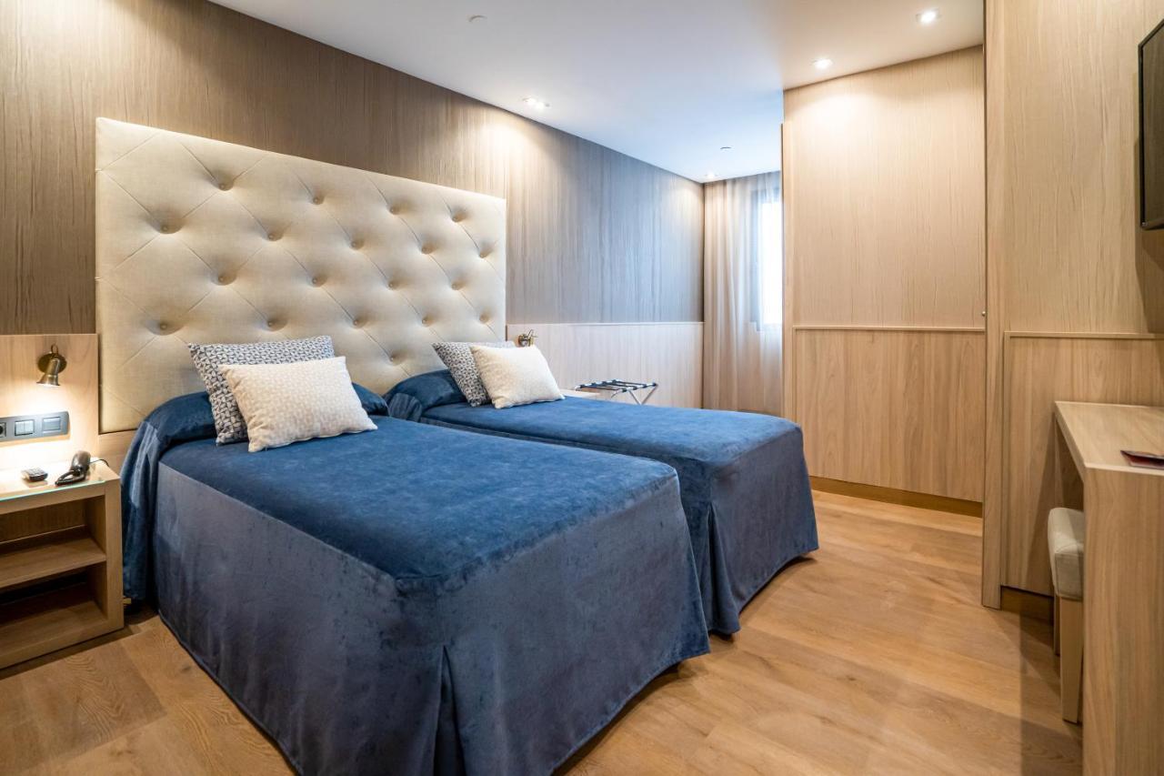 Hotel Rialto Barcelona Luaran gambar