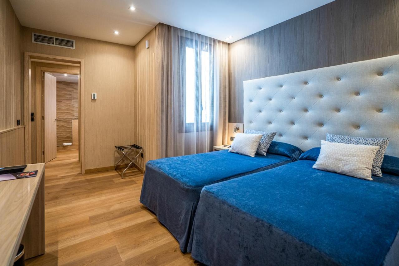 Hotel Rialto Barcelona Luaran gambar