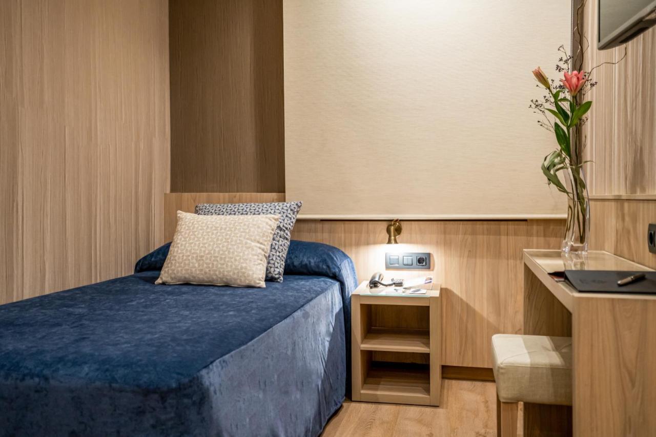 Hotel Rialto Barcelona Luaran gambar