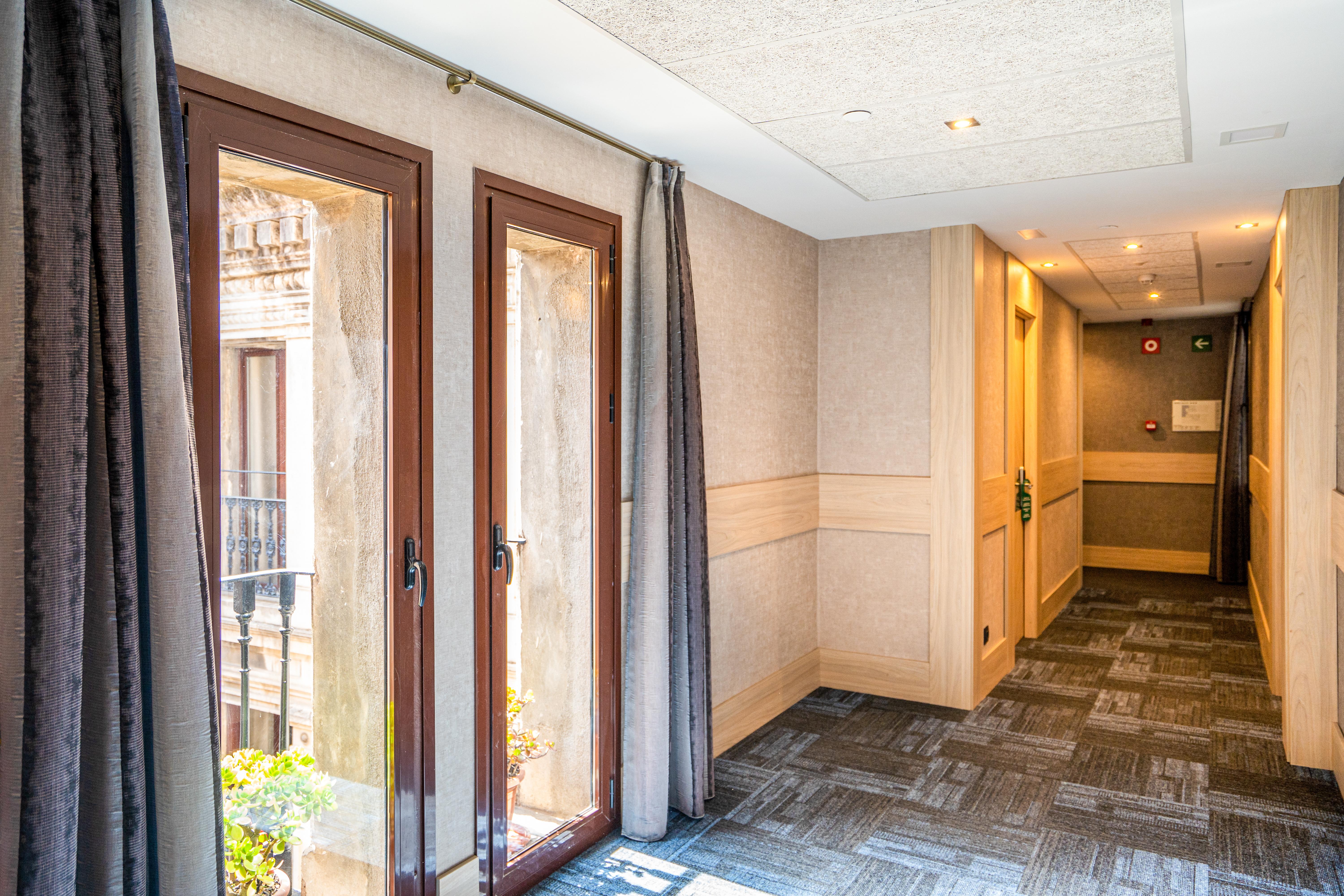 Hotel Rialto Barcelona Luaran gambar