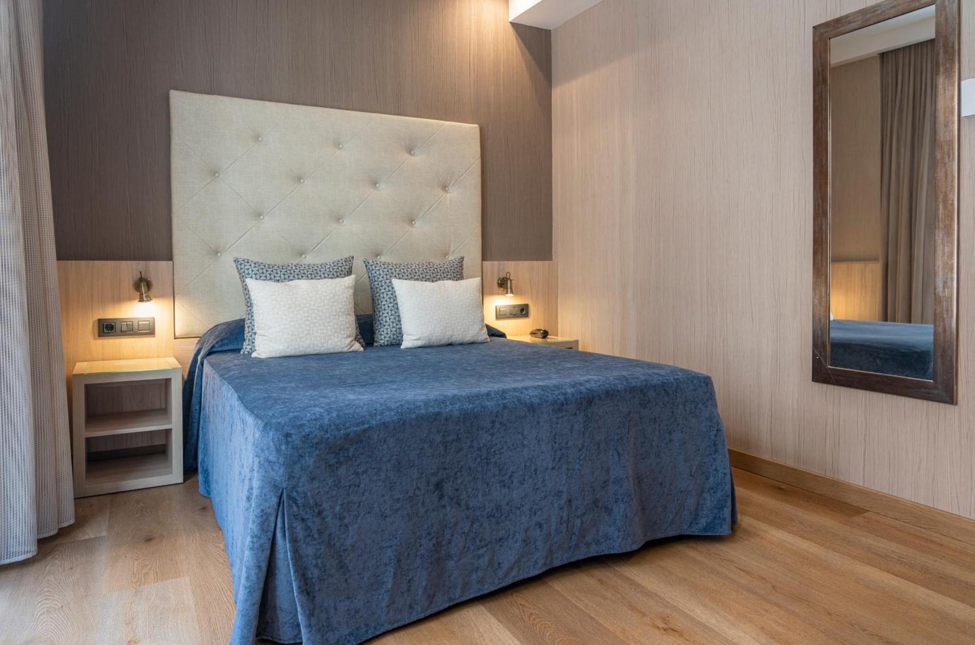 Hotel Rialto Barcelona Luaran gambar