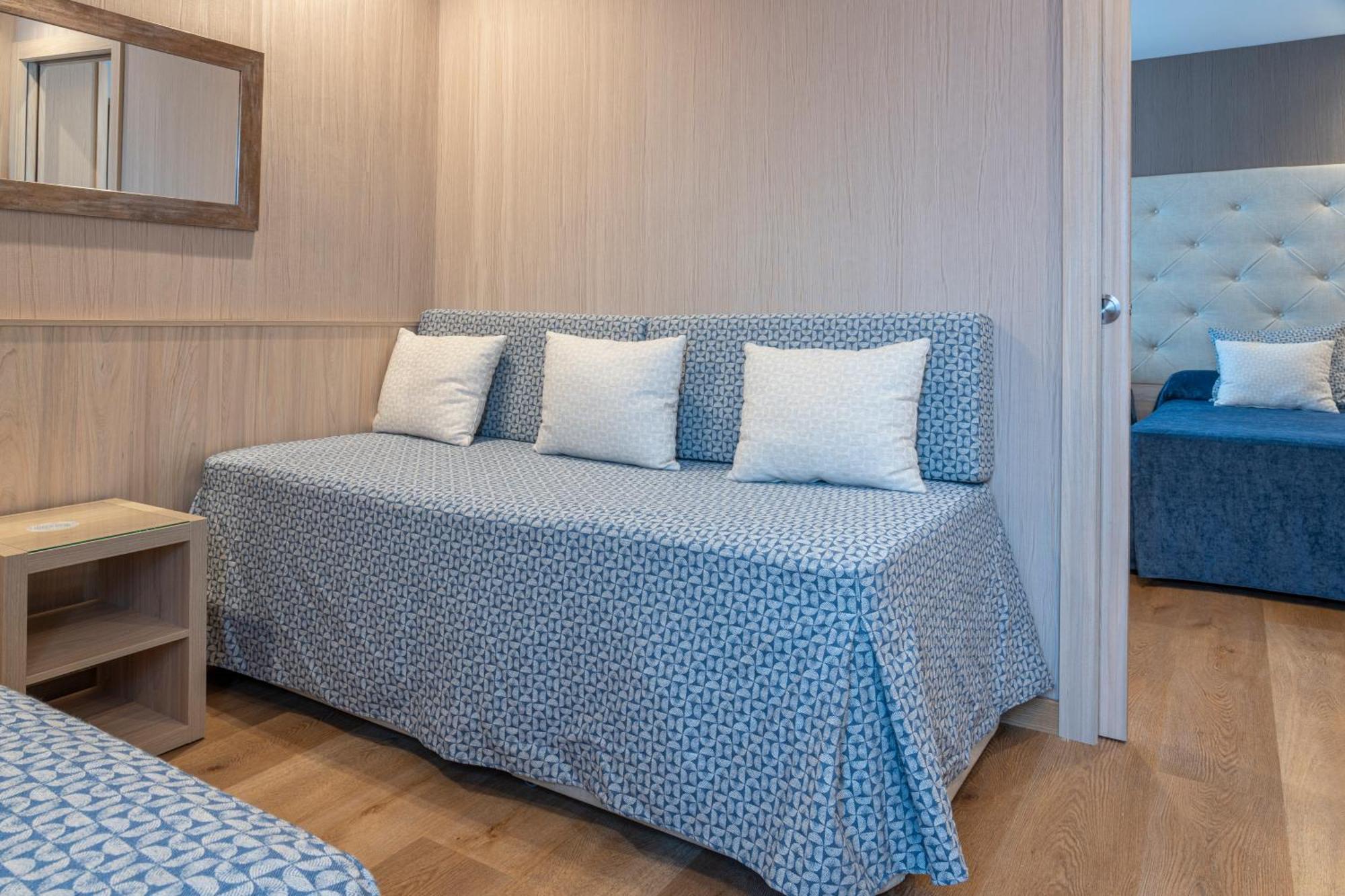 Hotel Rialto Barcelona Luaran gambar